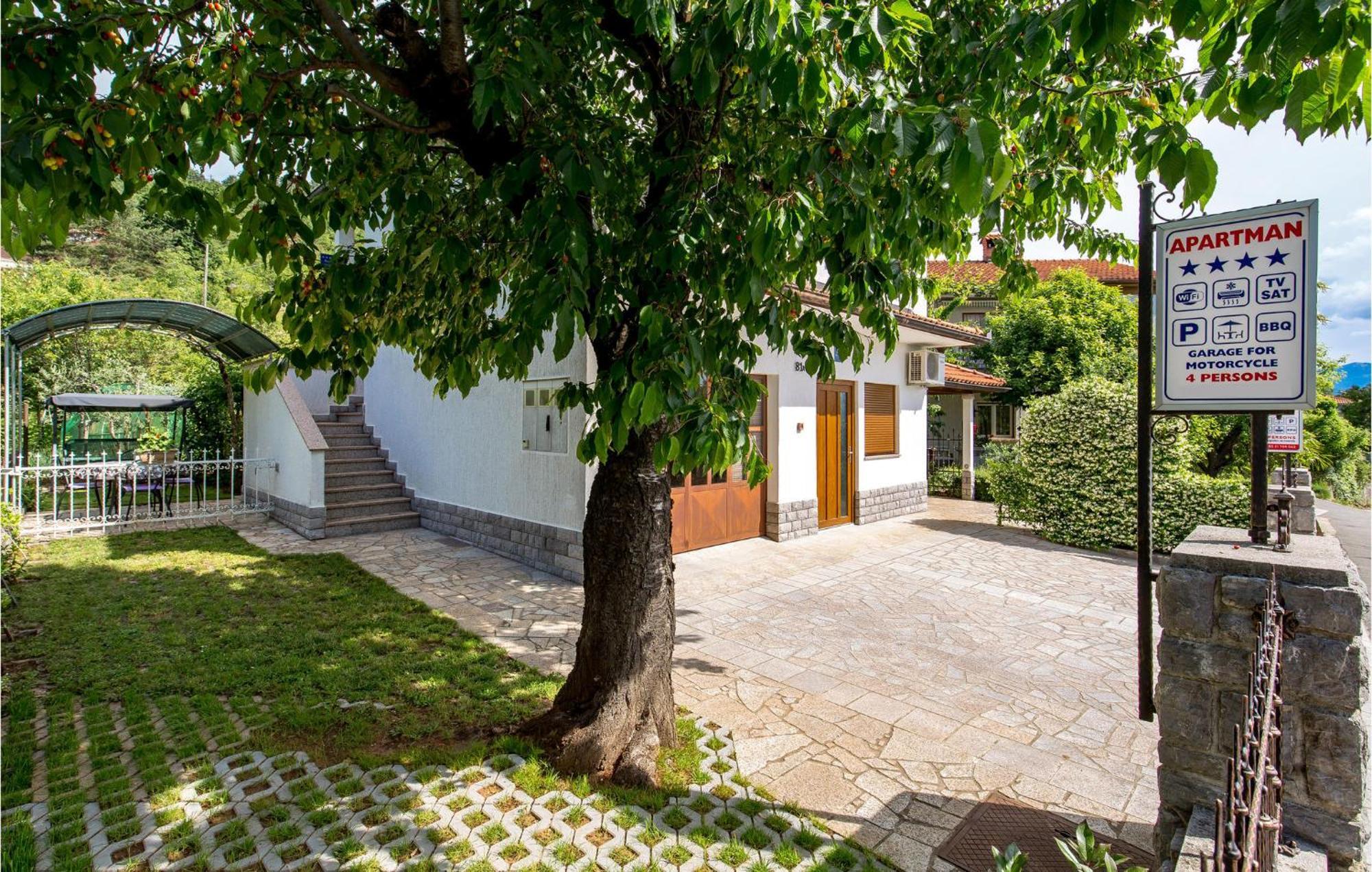 2 Bedroom Beautiful Apartment In Rukavac Rukavac  Екстериор снимка